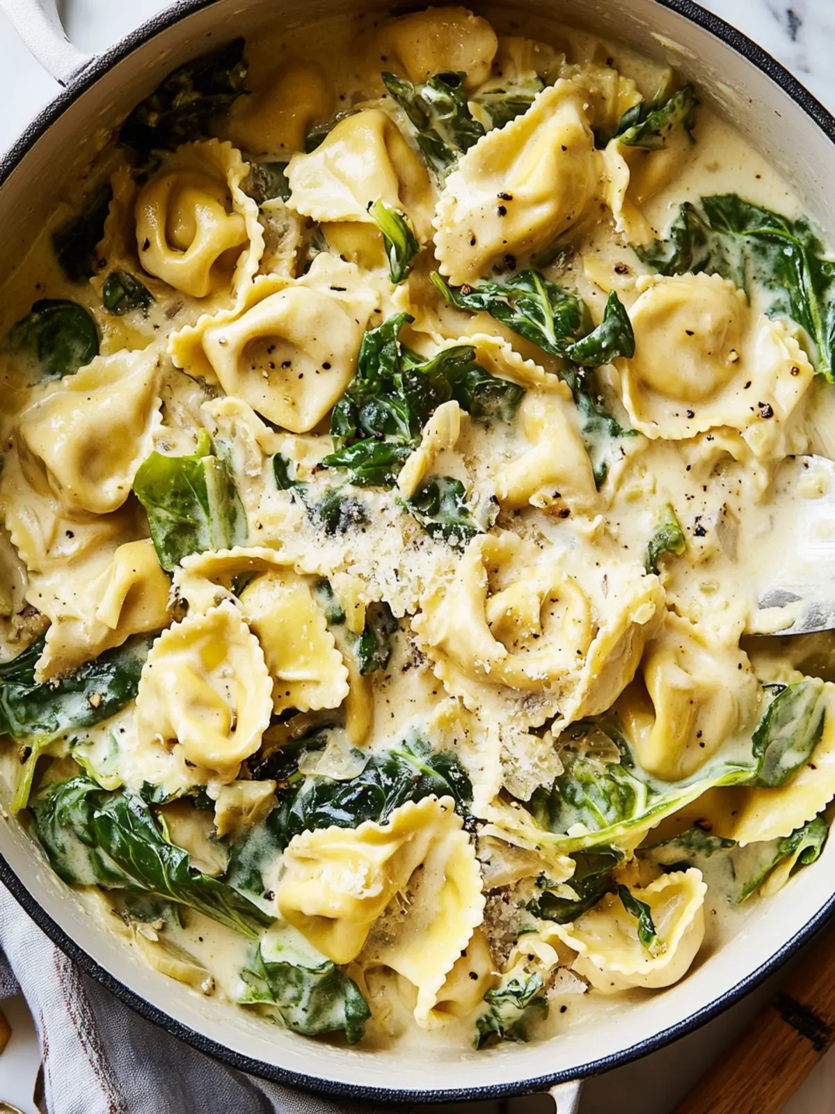 One-Pot Creamy Tortellini & Greens for Quick Weeknight Wins 4 One-Pot Creamy Tortellini & Greens
